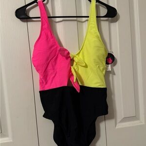 Colorblock One-Piece Swimsuit